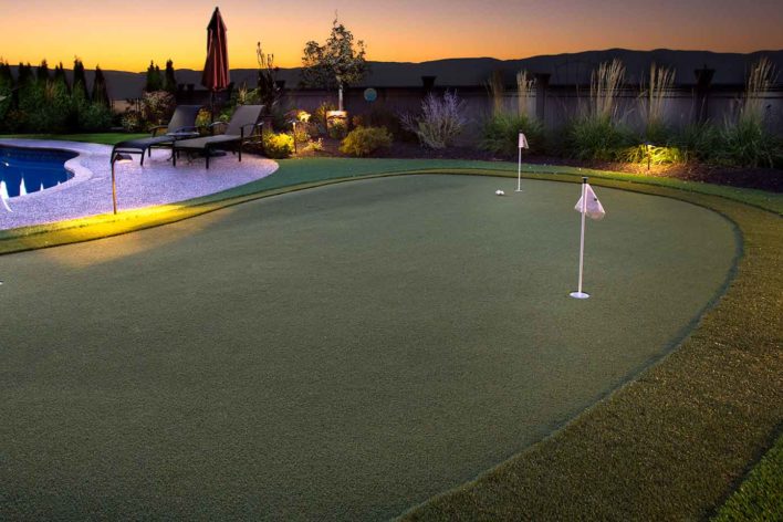 Custom artificial grass putting greens Phoenix AZ